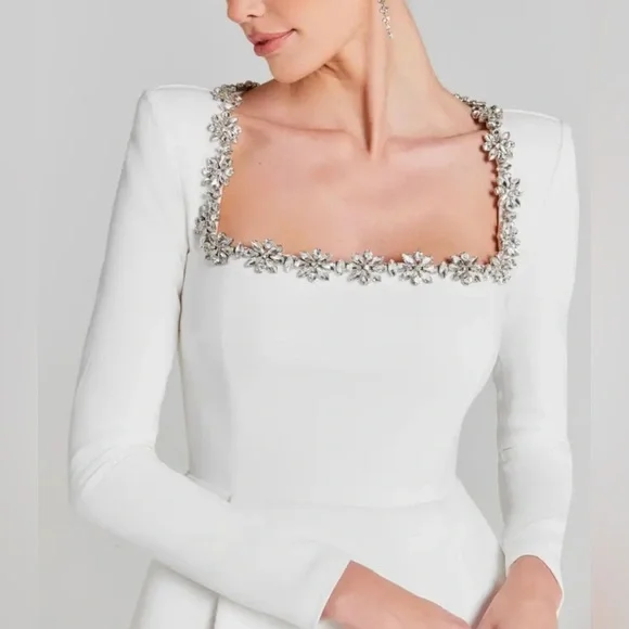 NWOT NADINE MERABI Kimberly Rhinestone Long Sleeve White Minidress Sz 12 - Picture 2 of 8